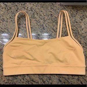 Lululemon “Straight Up”bra size 4